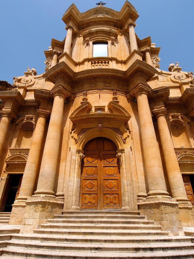 A Casa Tua Affitti Brevi Bed and Breakfast Noto Eksteriør billede